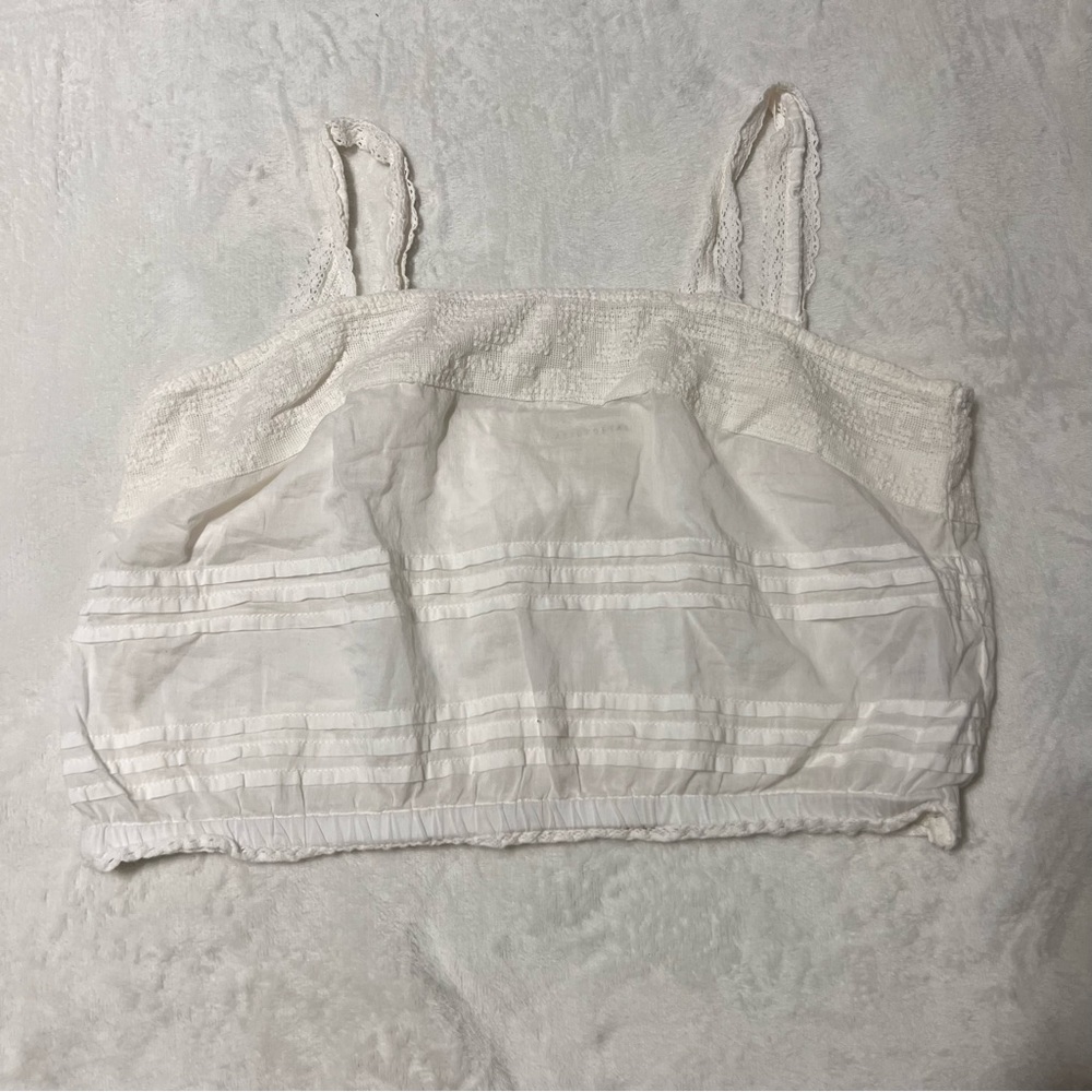 White cropped Aeropostal top, size M